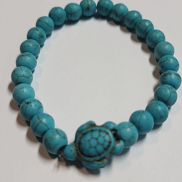 Blue Beaded Bracelet with Turtle Charm - Picture 2 of 2